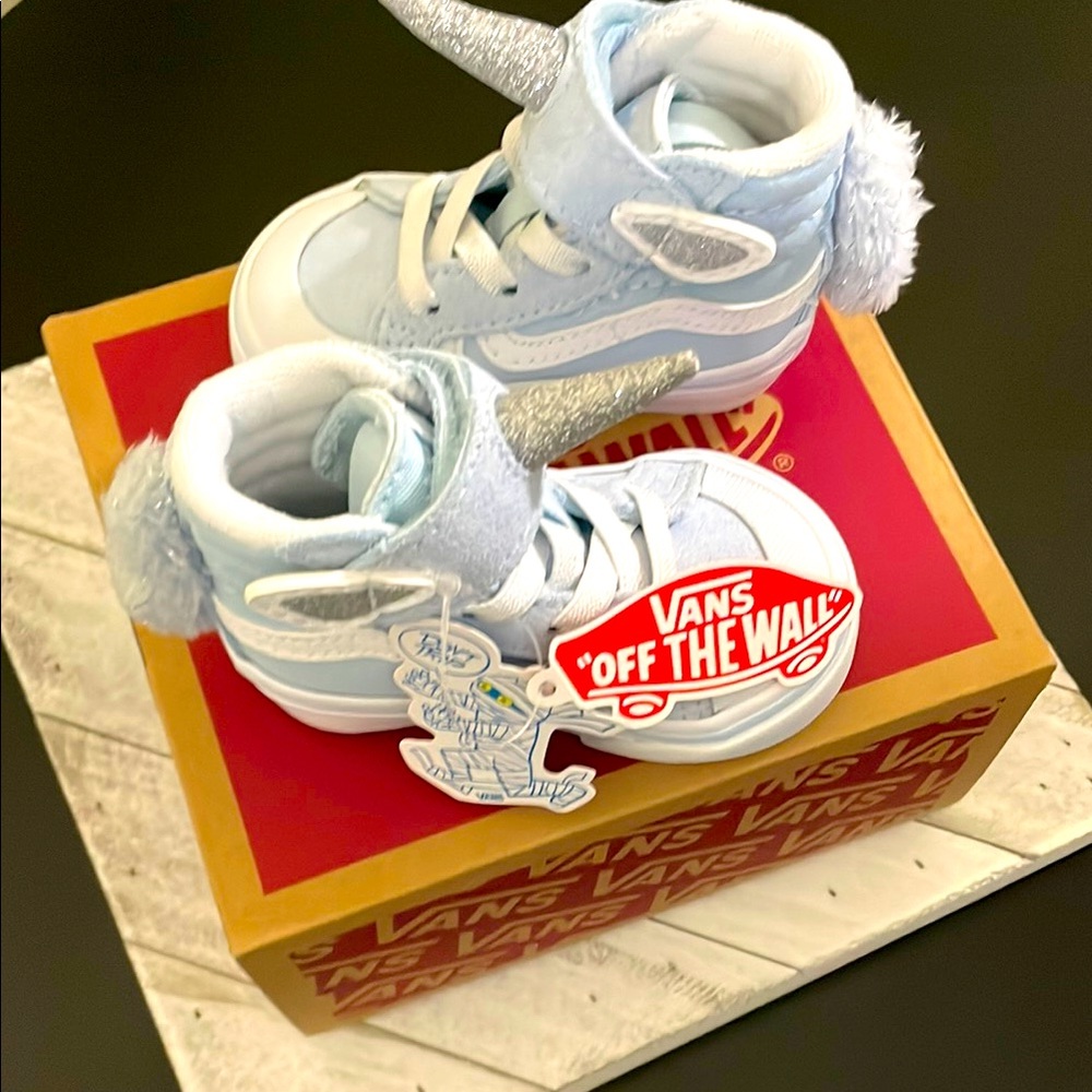 Toddler Vans Blue Canvas Sneakers High-Top